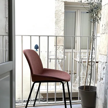 Insula - & Comfort In Ortigia Syrakusa
