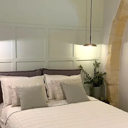 Lägenhet Insula - & Comfort In Ortigia Syrakusa