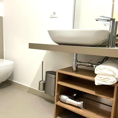 Insula - & Comfort In Ortigia Lägenhet