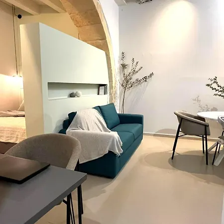 Insula - & Comfort In Ortigia