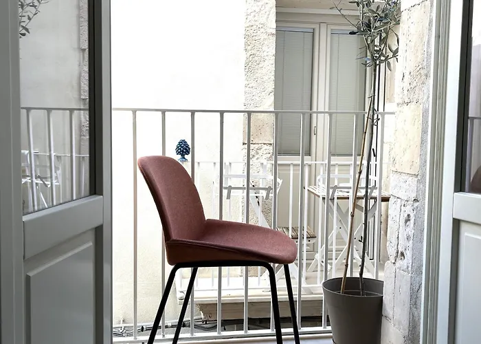 Insula - & Comfort In Ortigia Συρακούσες