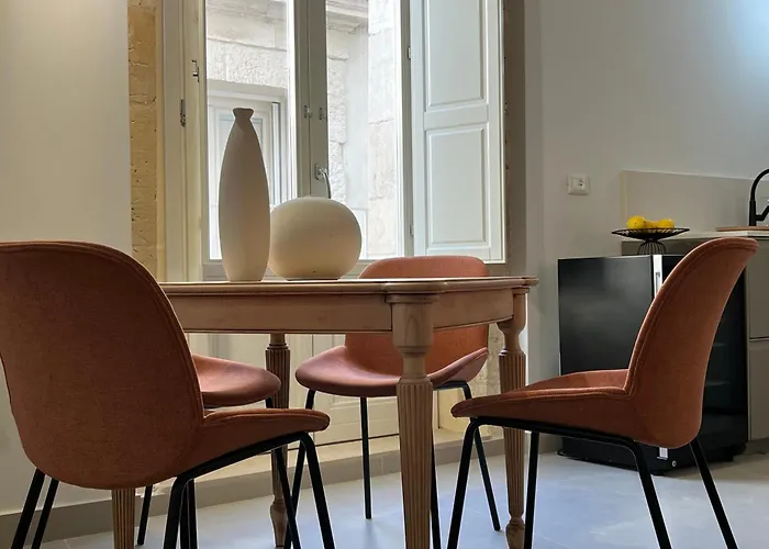 Insula - & Comfort In Ortigia *